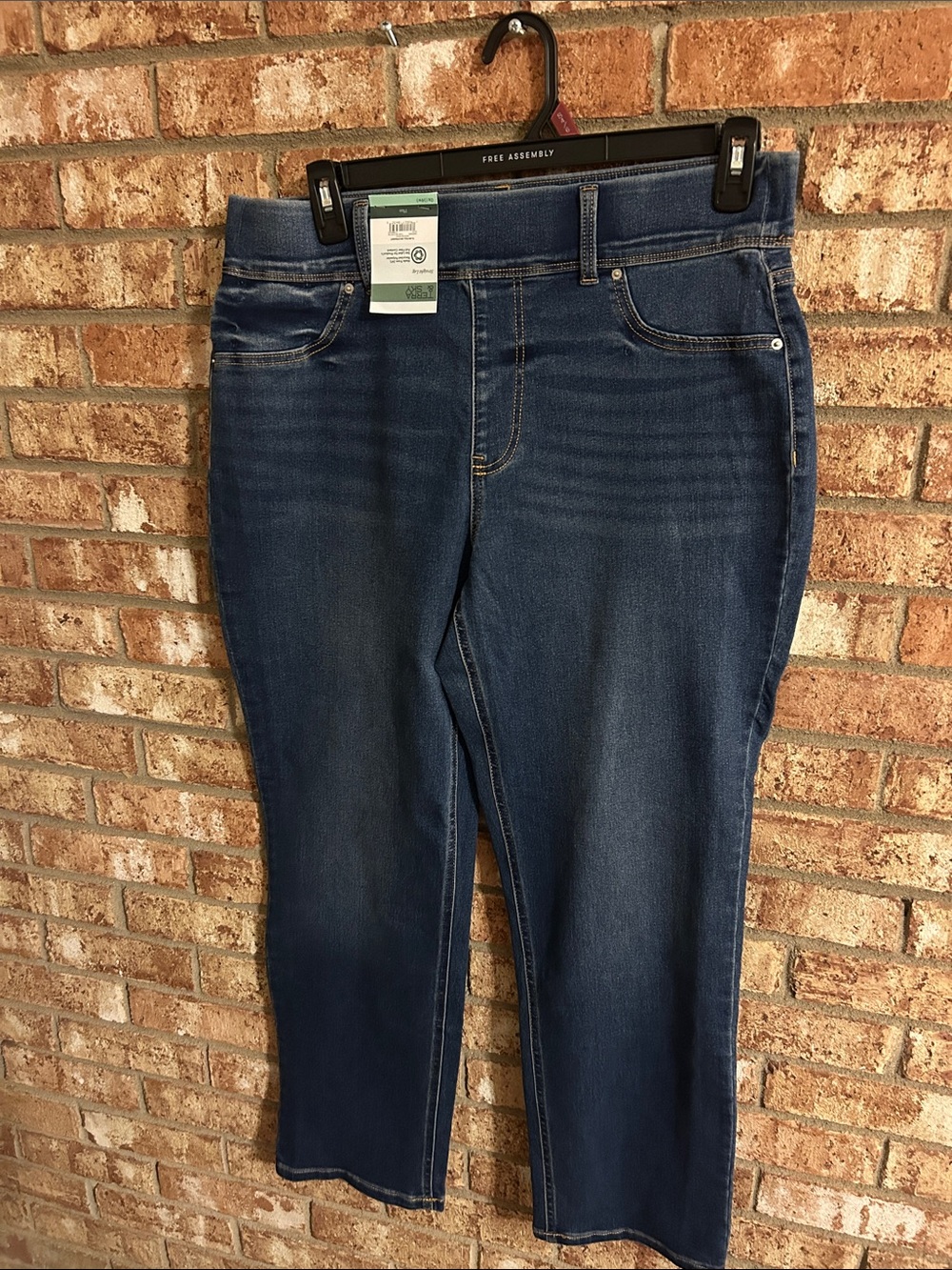 Women's Size 14W Dark Blue Stretch Jeans